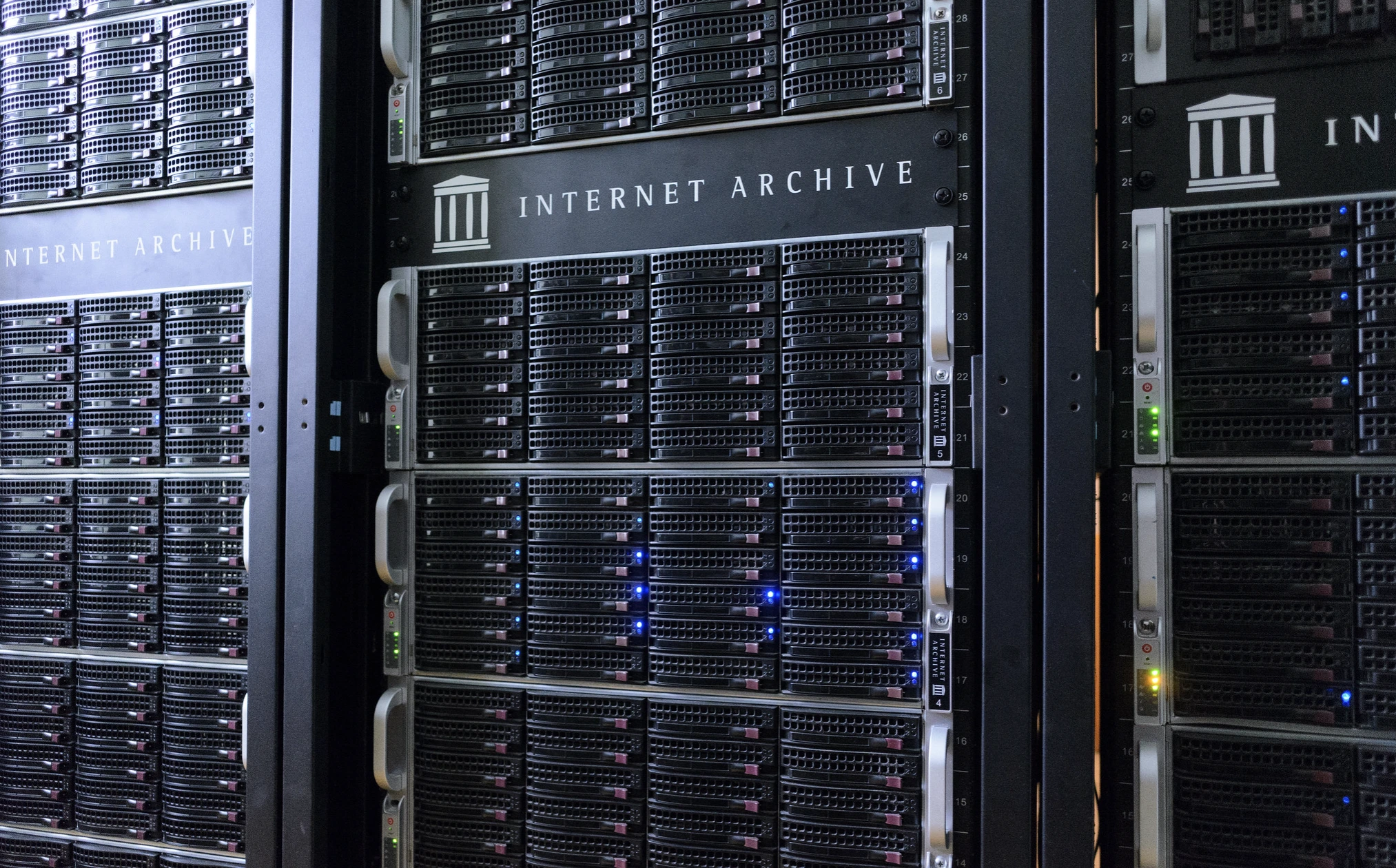 Internet Archive Menderita Serangan Siber, Peretas Mengirim Email